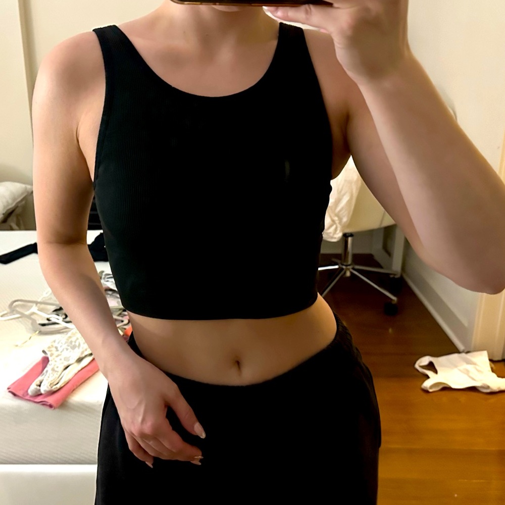 VS Sport Sports Bra High Neck Vest